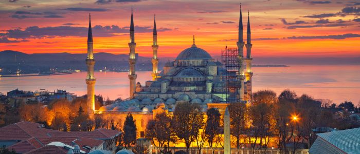 İstanbulda astestatla təhsil